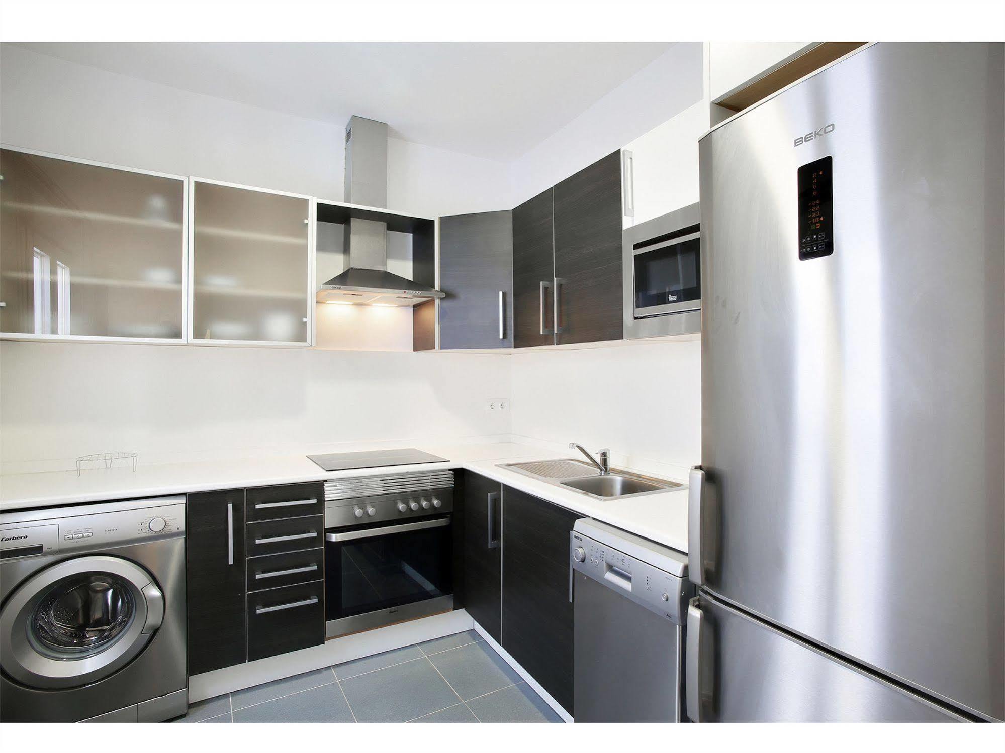 Apartamentos Unisierra Malaga Exterior photo